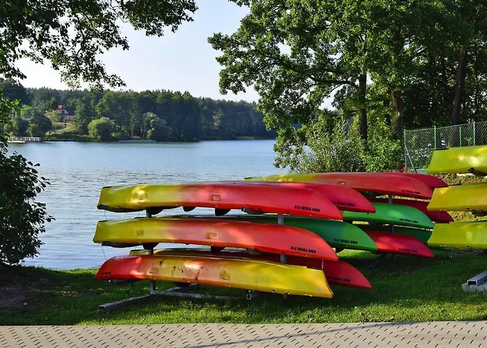 With Fireplace And Private Garden Nyaraló